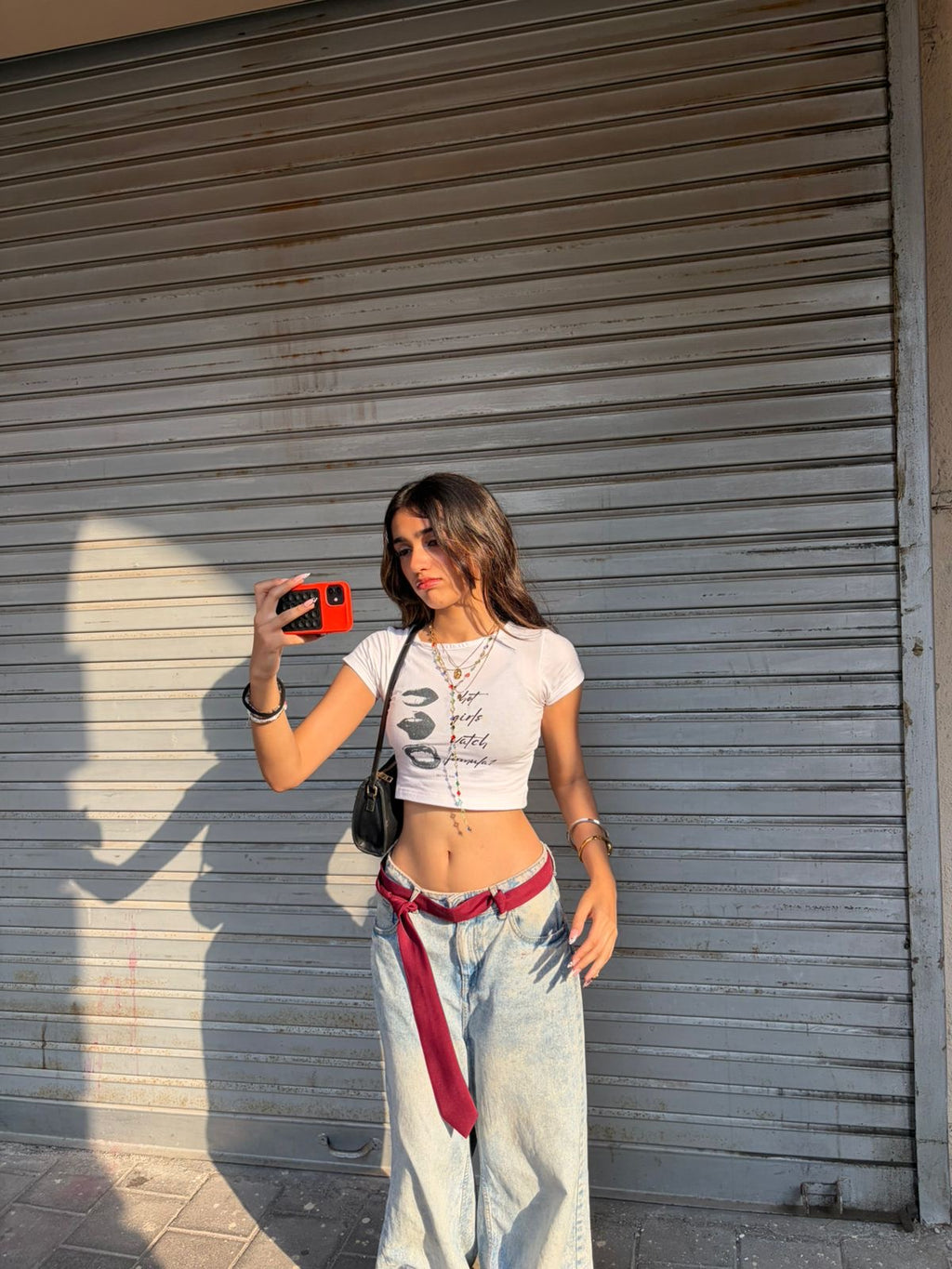 HOT GIRLS WATCH F1 BABY TEE